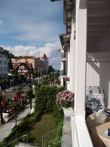 Blick vom Balkon in Richtung Meer Blick vom Balkon in Richtung Meer