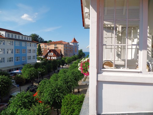 Blick vom Balkon in Richtung Meer Blick vom Balkon in Richtung Meer