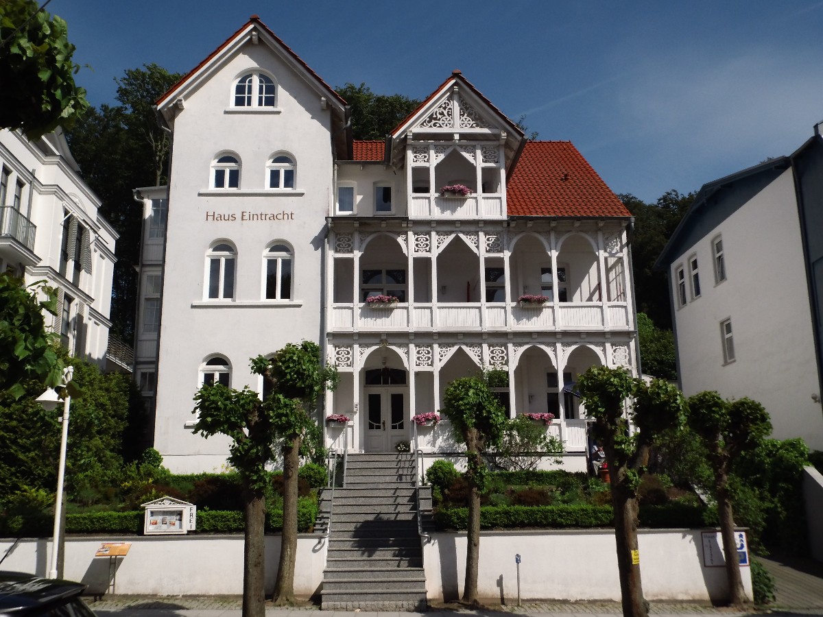 Das Haus Eintracht von der Wilhelmstraße aus gesehen Das Haus Eintracht von der Wilhelmstraße aus gesehen